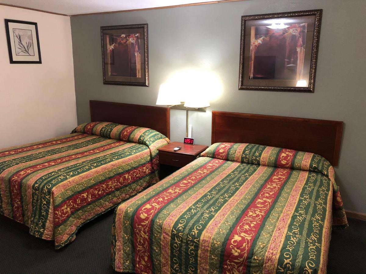 Budget Host Inn - Emporia Εξωτερικό φωτογραφία